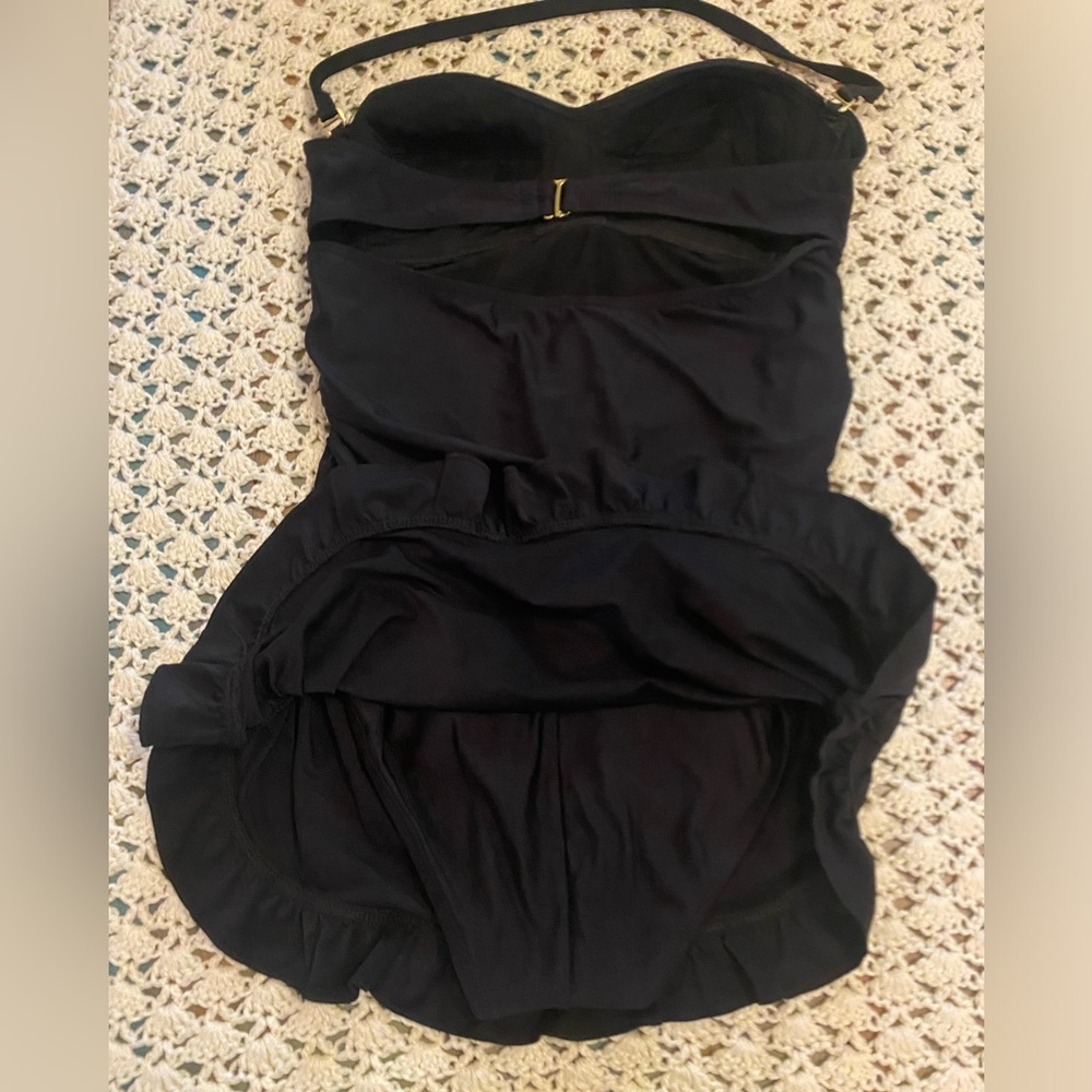 Ella Moss swimsuit, black, great condition, size Small